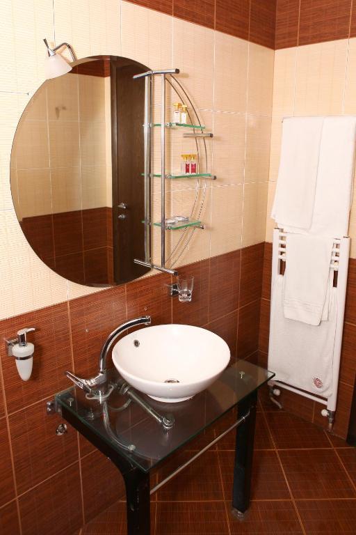 Hotel Finix Sandanski Oda fotoğraf