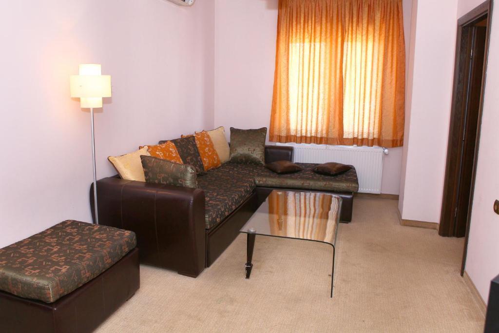 Hotel Finix Sandanski Oda fotoğraf
